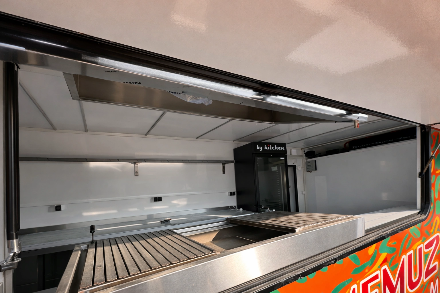 Mobil Mutfak - Dış Görünüm