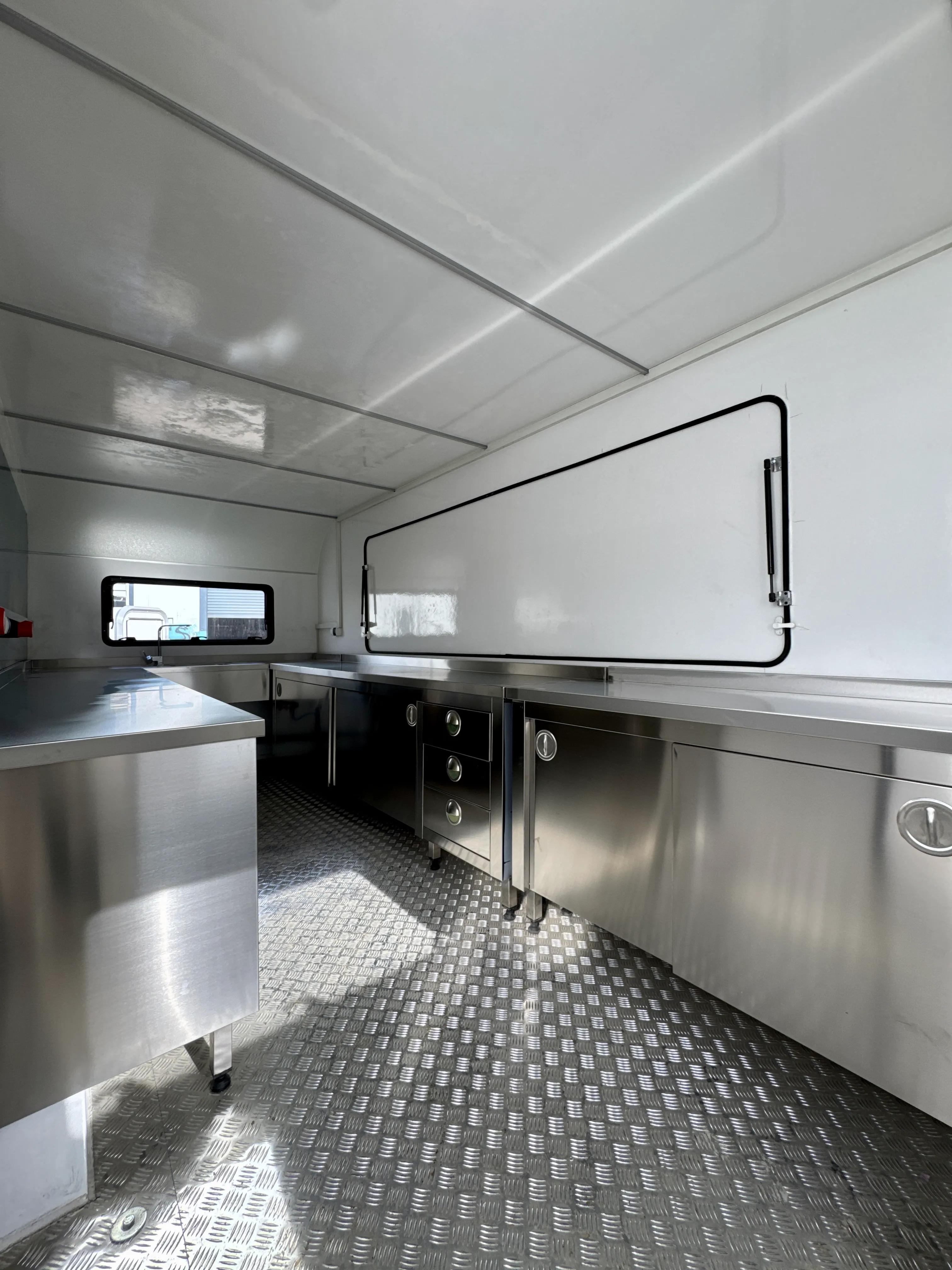 Street - İç Mekan 1